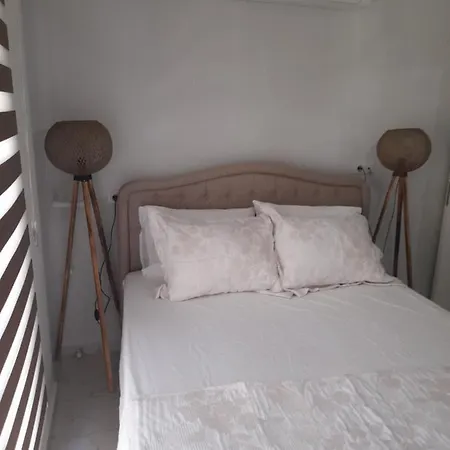 Life Apart Apartment *